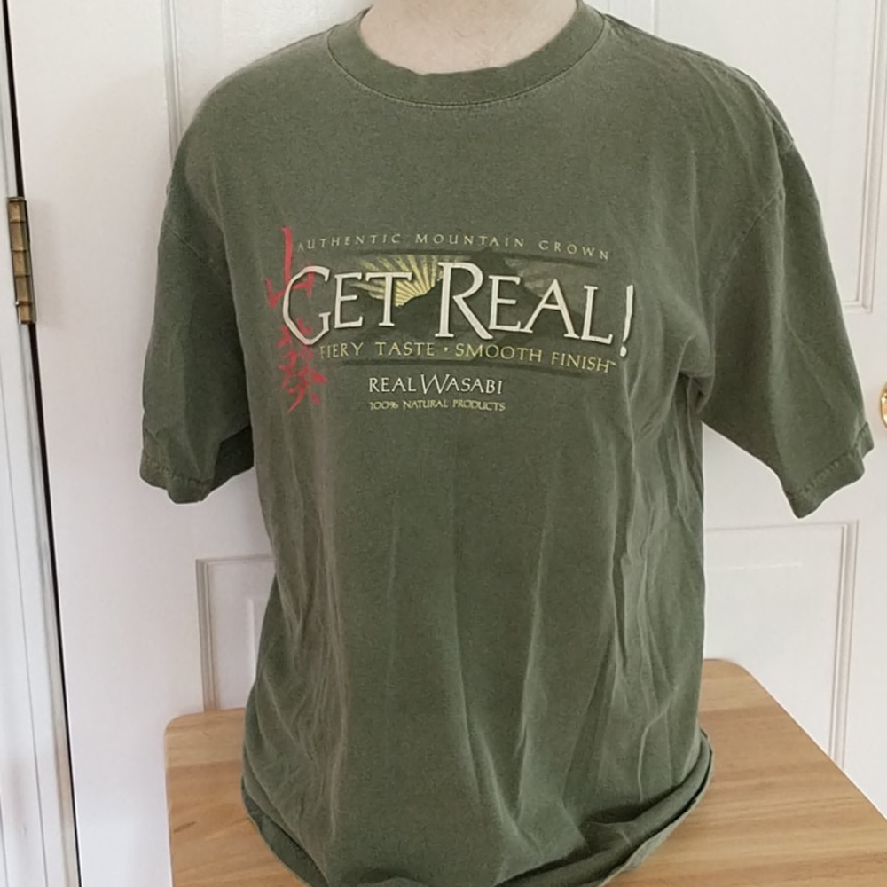 Unisex T-shirt Size Small Wasabi Get Real Green
